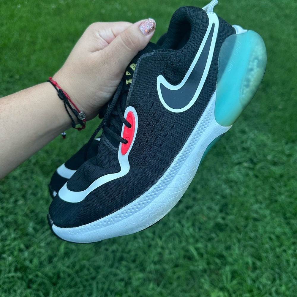 NIKE JOYRIDE DUAL RUN GS SIZE 7Y CN9600-003